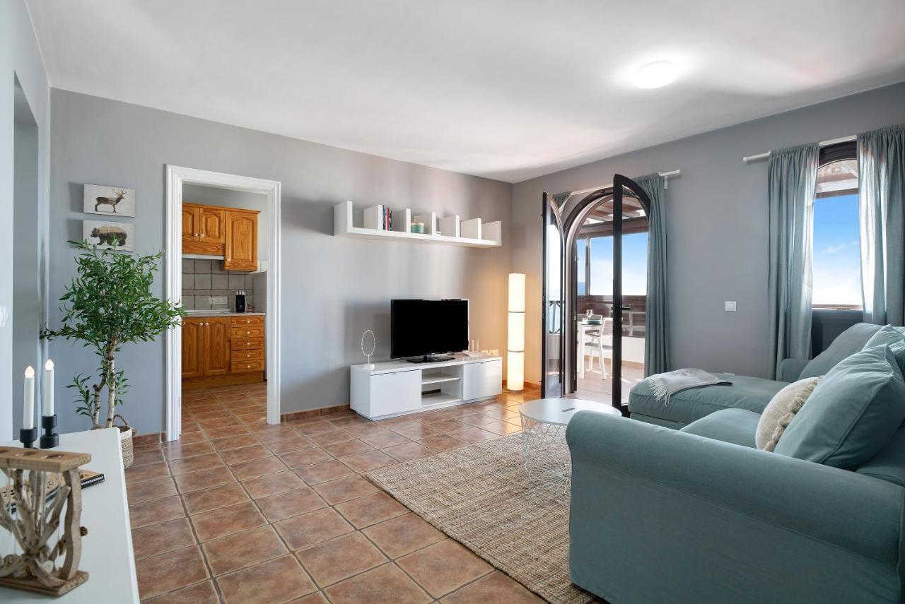 פלאיה בלנקה Apartamentos La Estrella III מראה חיצוני תמונה