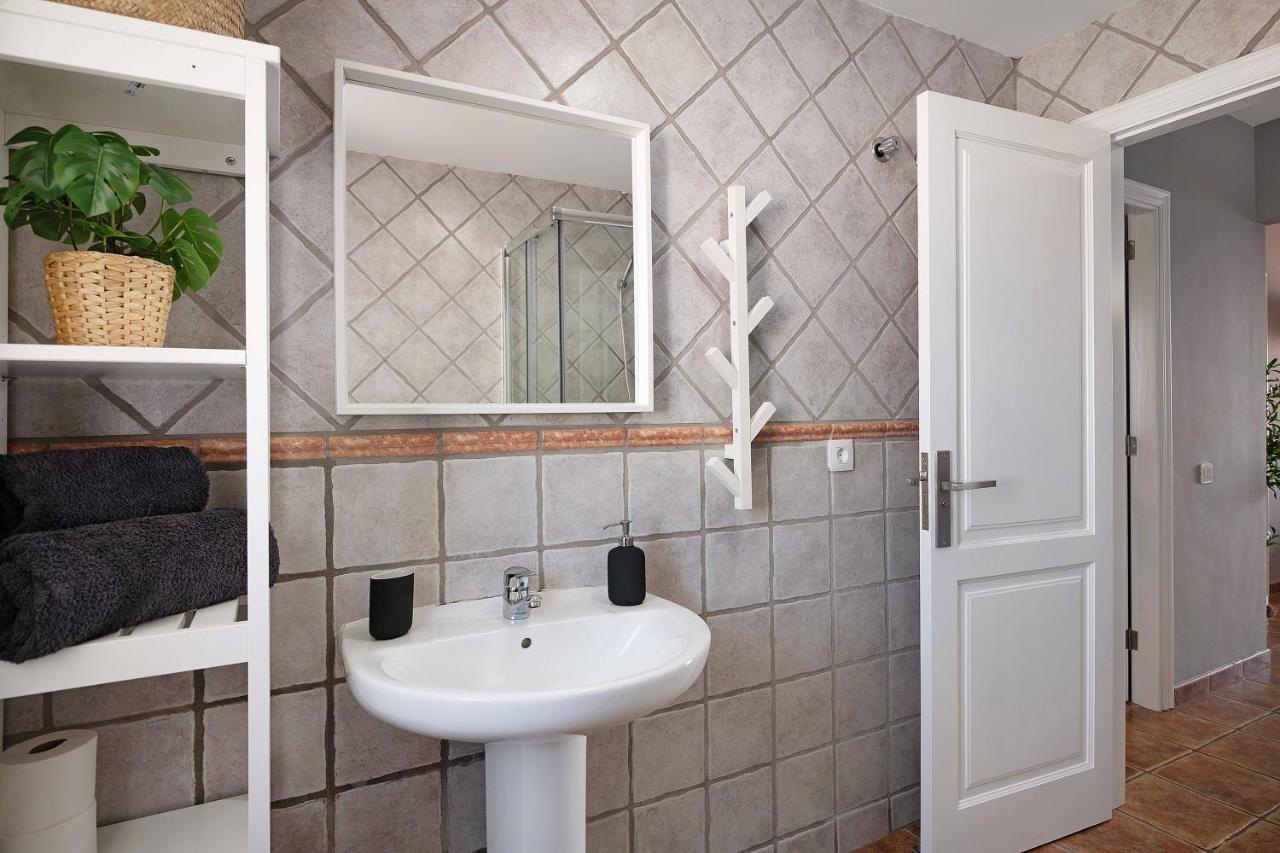 פלאיה בלנקה Apartamentos La Estrella III מראה חיצוני תמונה