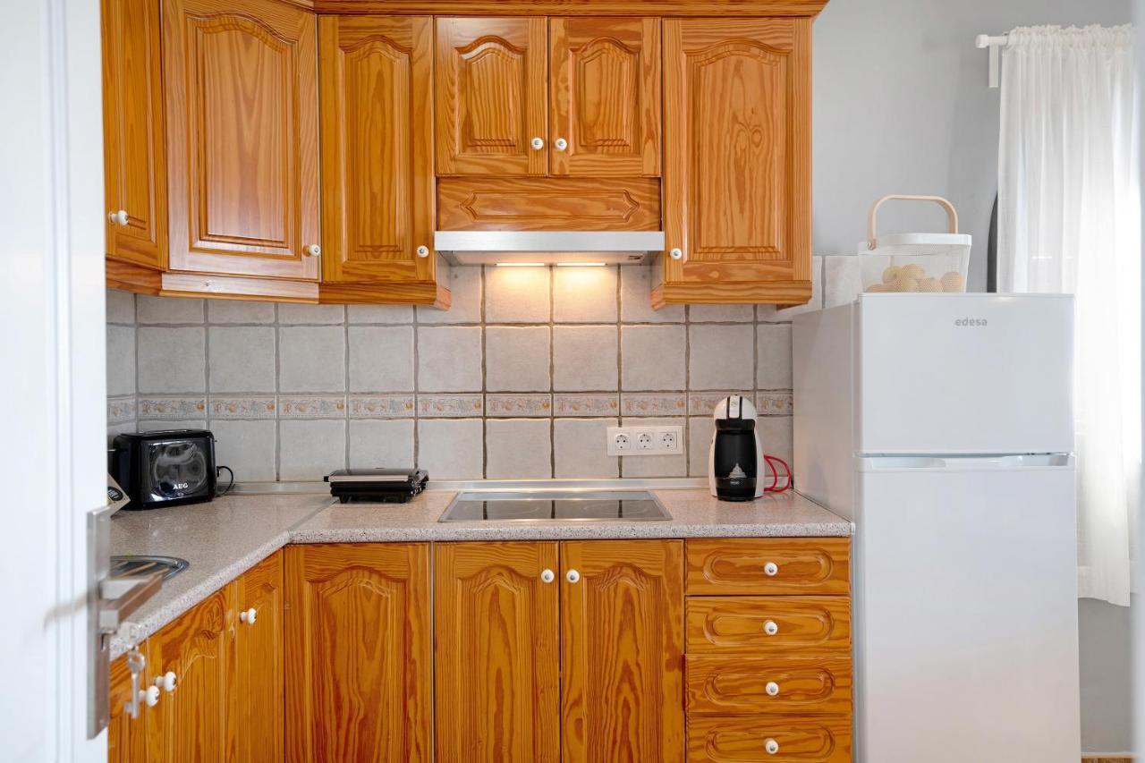 פלאיה בלנקה Apartamentos La Estrella III מראה חיצוני תמונה