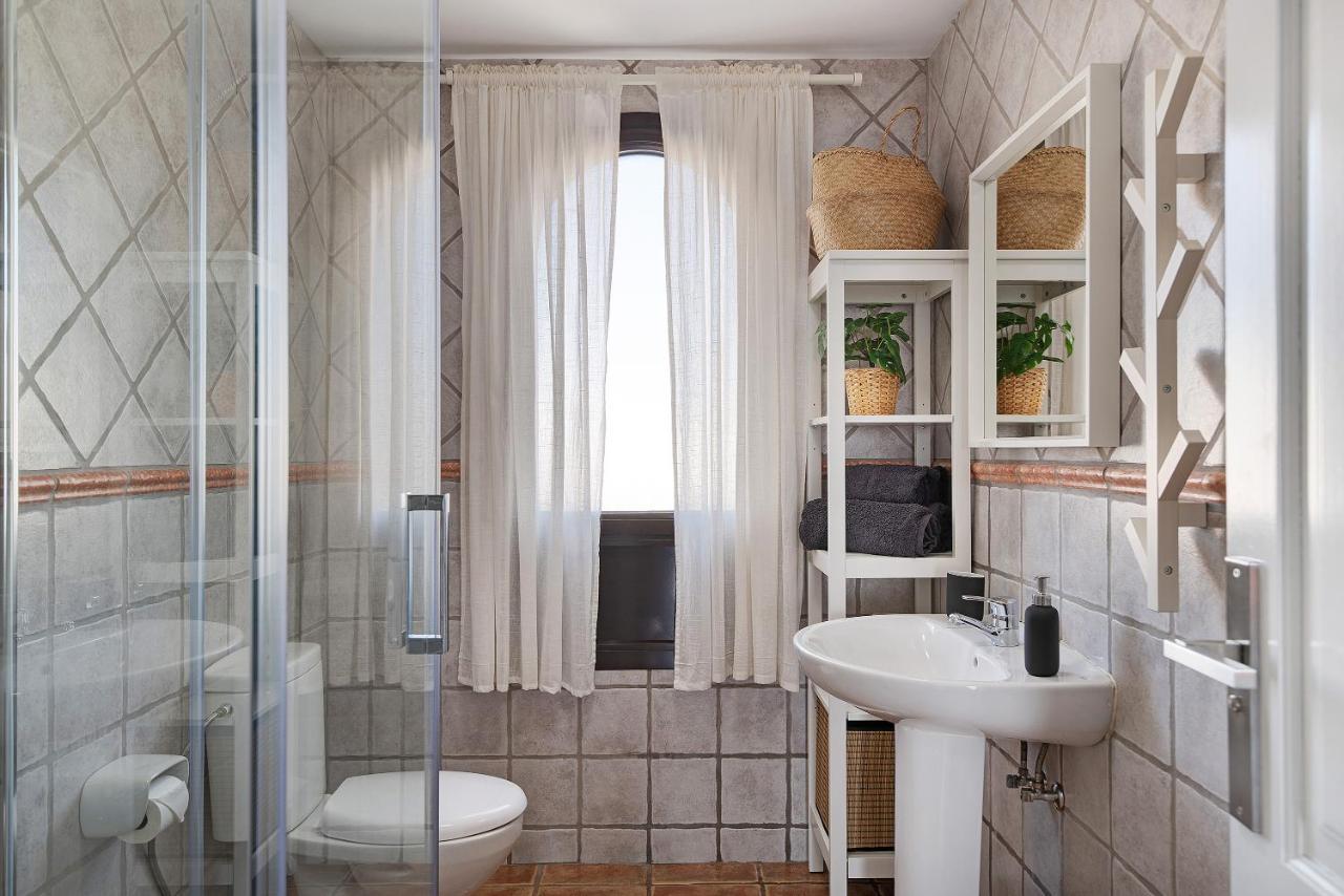 פלאיה בלנקה Apartamentos La Estrella III מראה חיצוני תמונה
